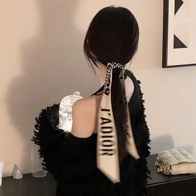 在父母坟前，我立地成神